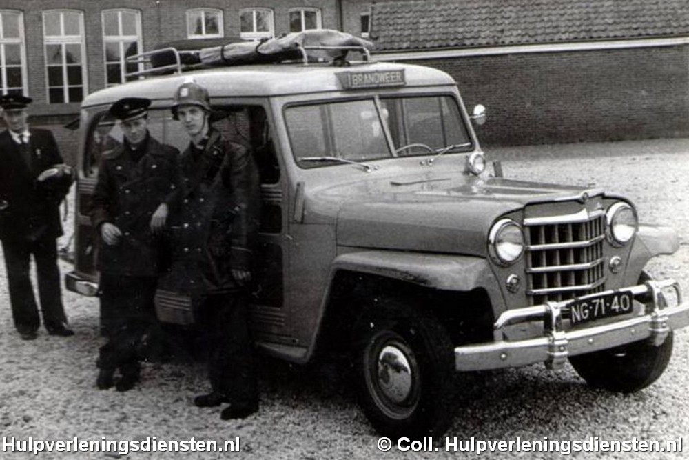 NL-Aut-NG-71-40-geen-1951-Oss-CollHVD-01