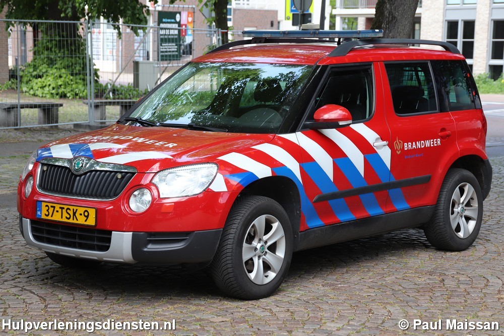 NL-Aut-37-TSK-9-geen-2012-Regio-21-Ambulant-materieel-PMaissan-01