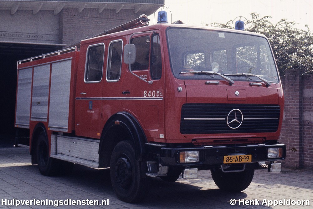 NL-Aut-85-AB-19-840-1977-Nistelrode-Henk-Appeldoorn-02