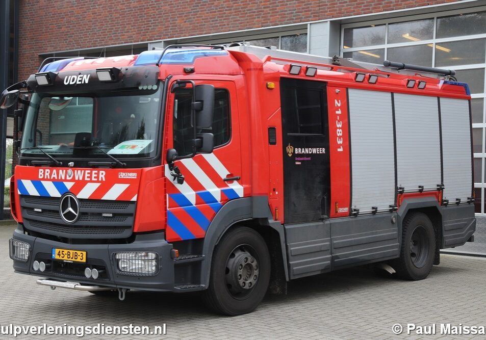 NL-Aut-45-BJB-3-21-3831-2016-Uden-PMaissan-02