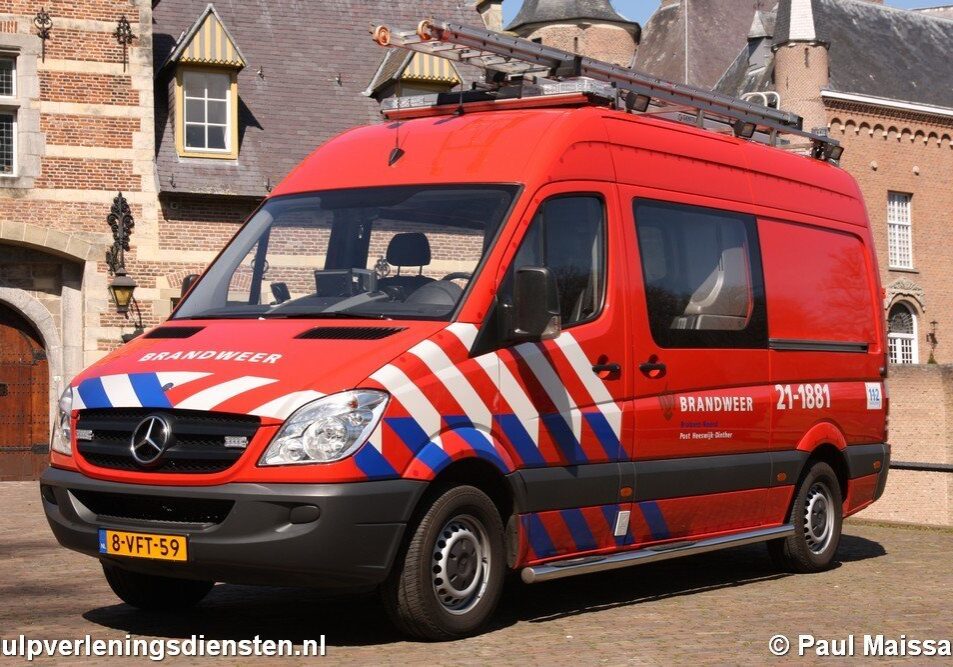 NL-Aut-8-VFT-59-21-1881-2010-Heeswijk-Dinther-PMaissan-01