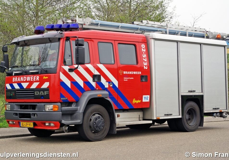 NL-Aut-BJ-JP-90-02-5732-2000-Sneek-SFrank-01