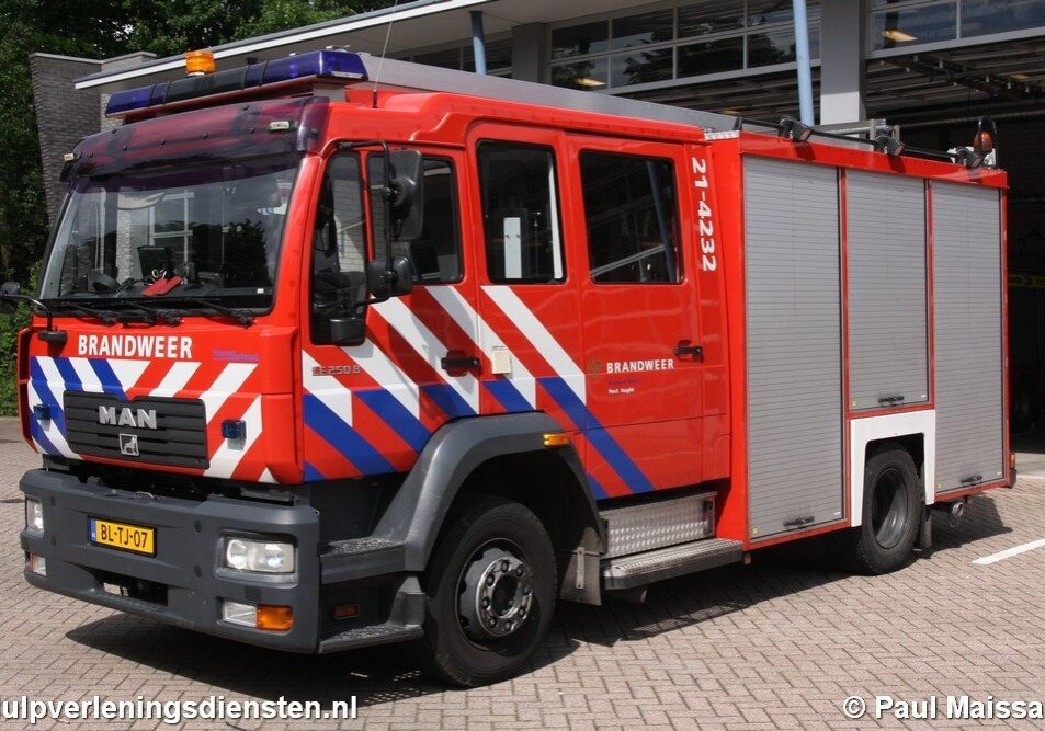 NL-Aut-BL-TJ-07-21-4232-2002-Vught-PMaissan-01