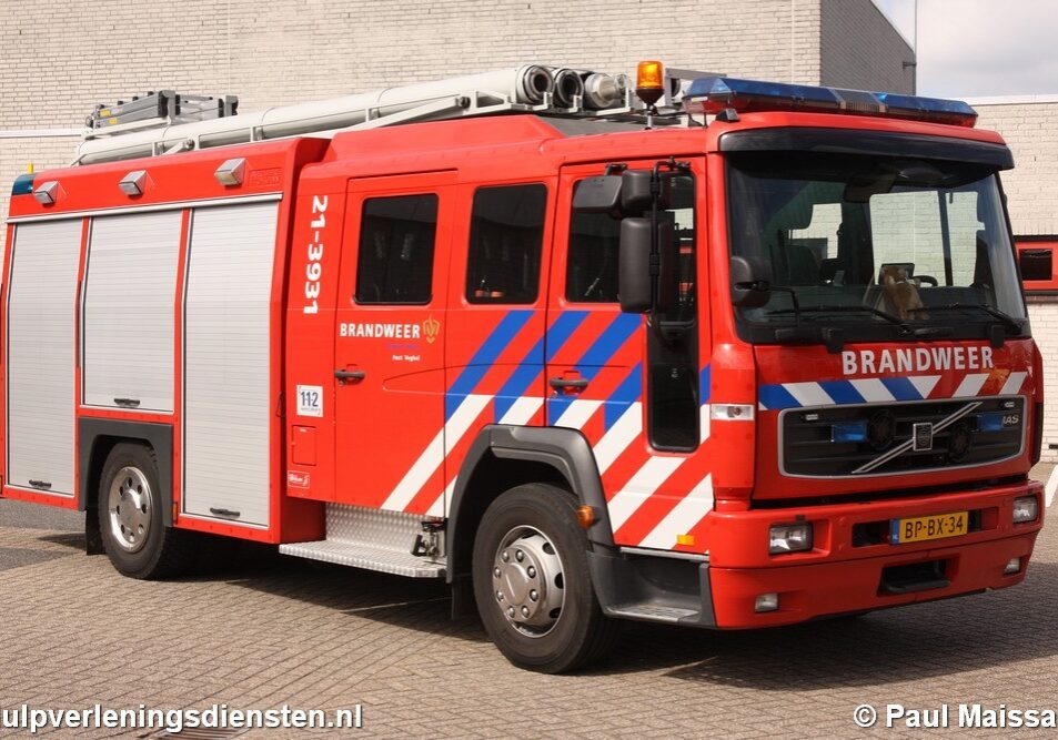 NL-Aut-BP-BX-34-21-3931-2003-Veghel-PMaissan-01