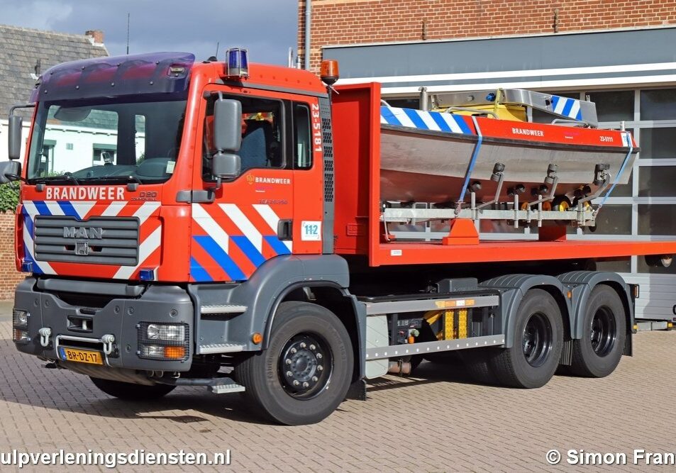 NL-Aut-BR-DZ-17-23-5181-2005-Roermond-SFrank-01