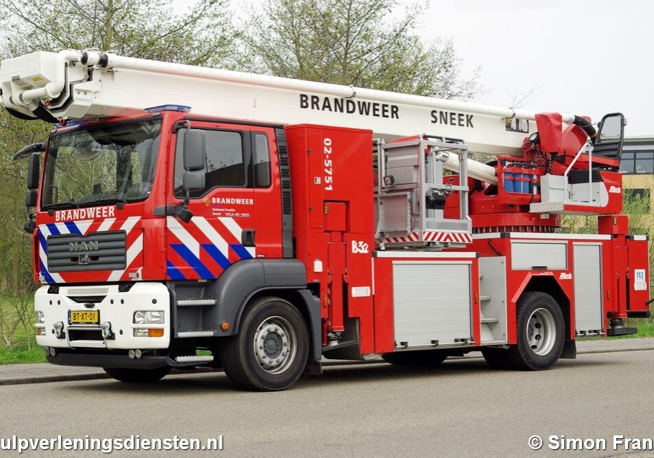 NL-Aut-BT-XT-01-02-5751-2009-Sneek-SFrank-01