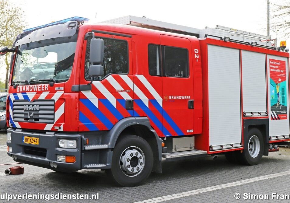 NL-Aut-BV-XZ-47-02-0236-2009-VR02-AmbMat-SFrank-01