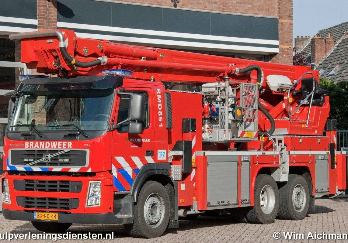 NL-Aut-BX-RD-44-RMD851-2010-Roermond-WAichmann-01