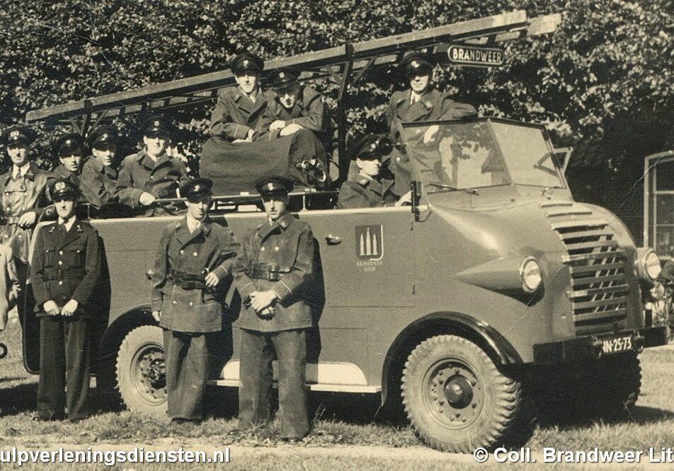 NL-Aut-NN-25-73-1945-geen-Lith-CollBrwLith-02