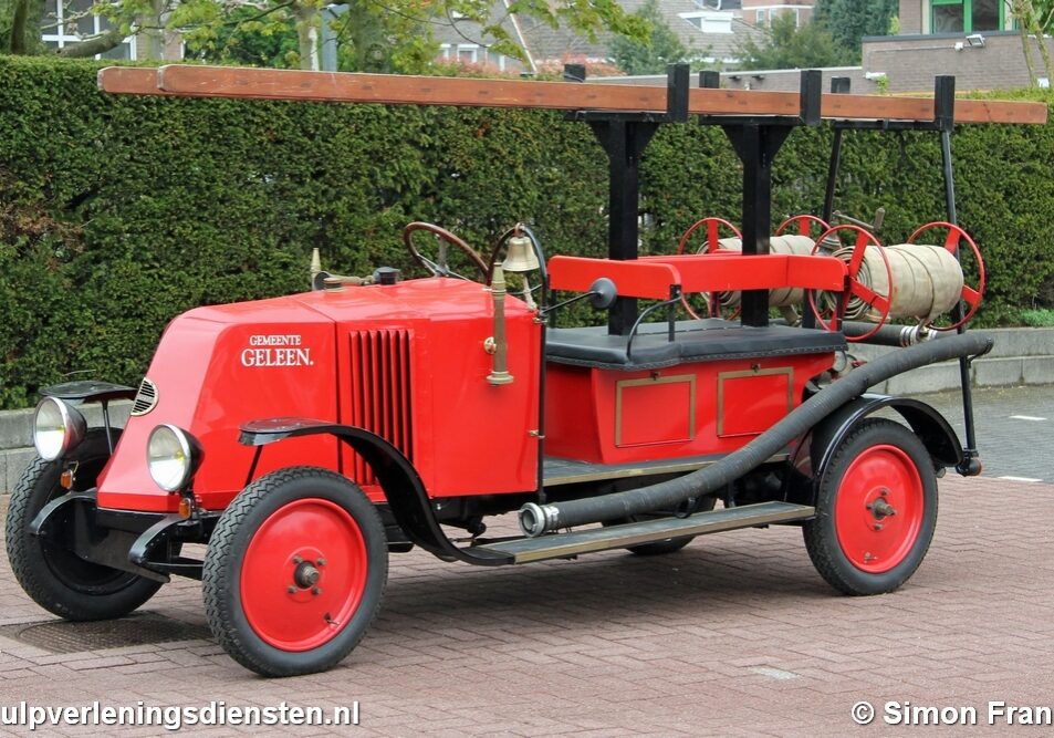 NL-Aut-AS-1926-RenaultNN-Geleen-SOGB-1926-SFrank-01