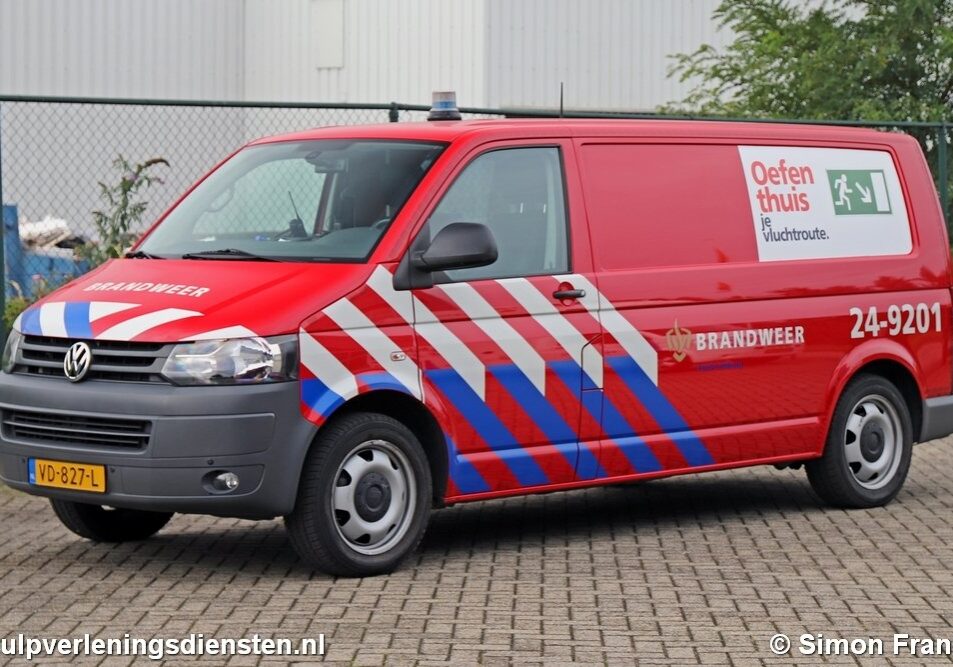 NL-Aut-VD-827-L-24-9201-2013-Brunssum-SFrank-02