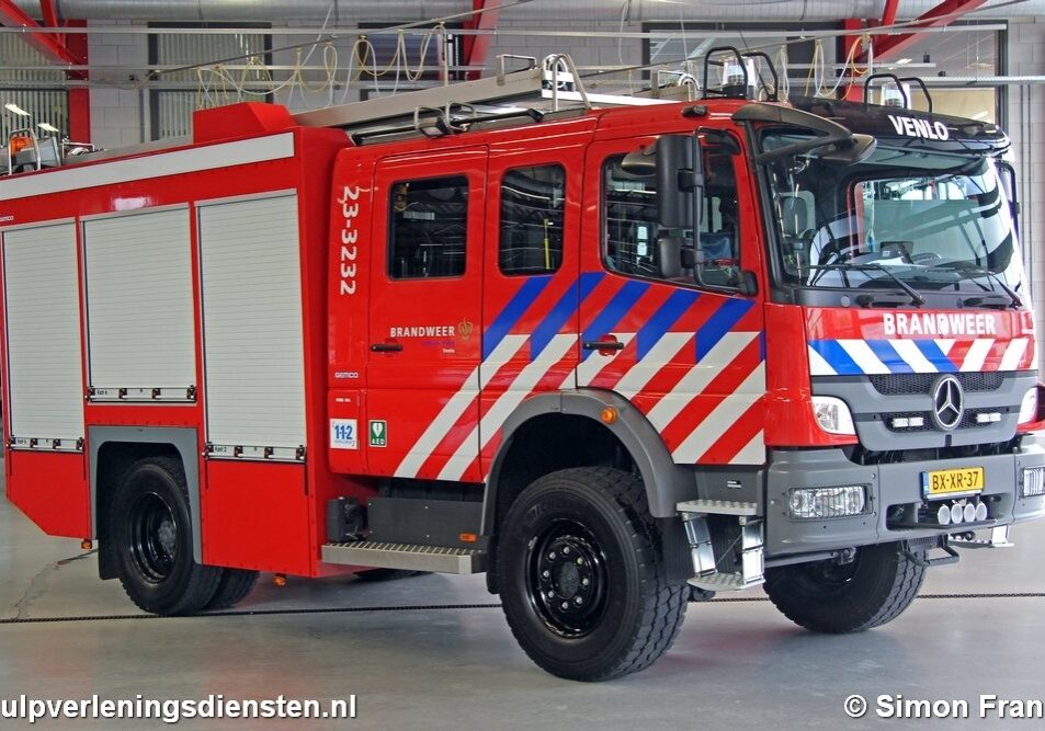 NL-Aut-Venlo-BX-XR-37-23-3232-2011-SFrank-01