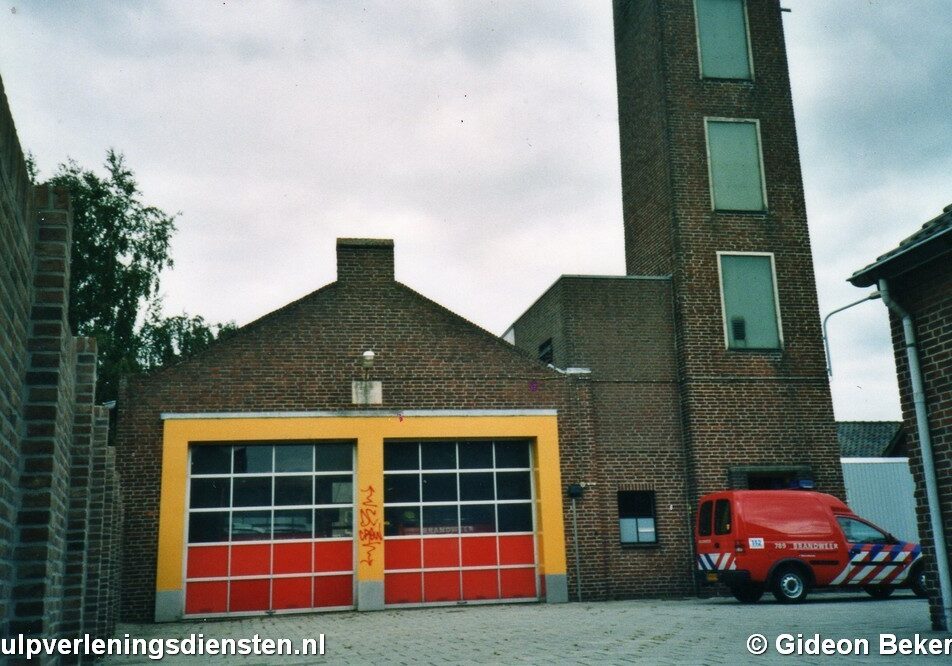 NL-Kaz-Heeswijk-Dinther-Hoofdstraat-24-GideonBekers-01